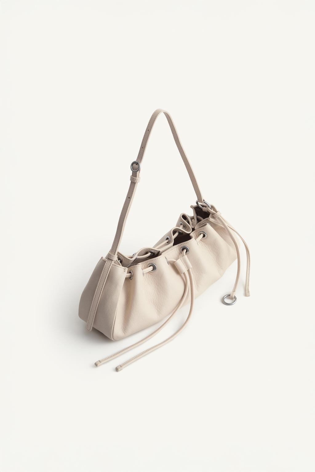 Leather baguette shoulder bag