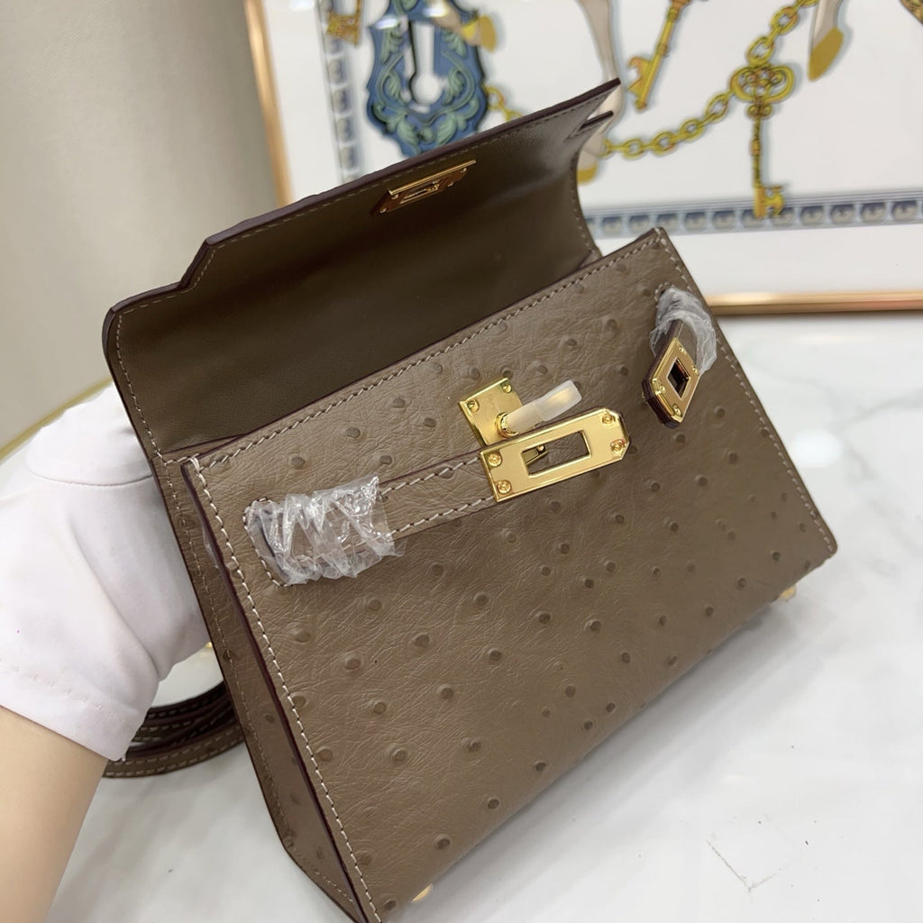 Mini Kelly II 19cm Sellier Etoupe Ostrich Gold Hardware Designer Mini Shoulder Purse