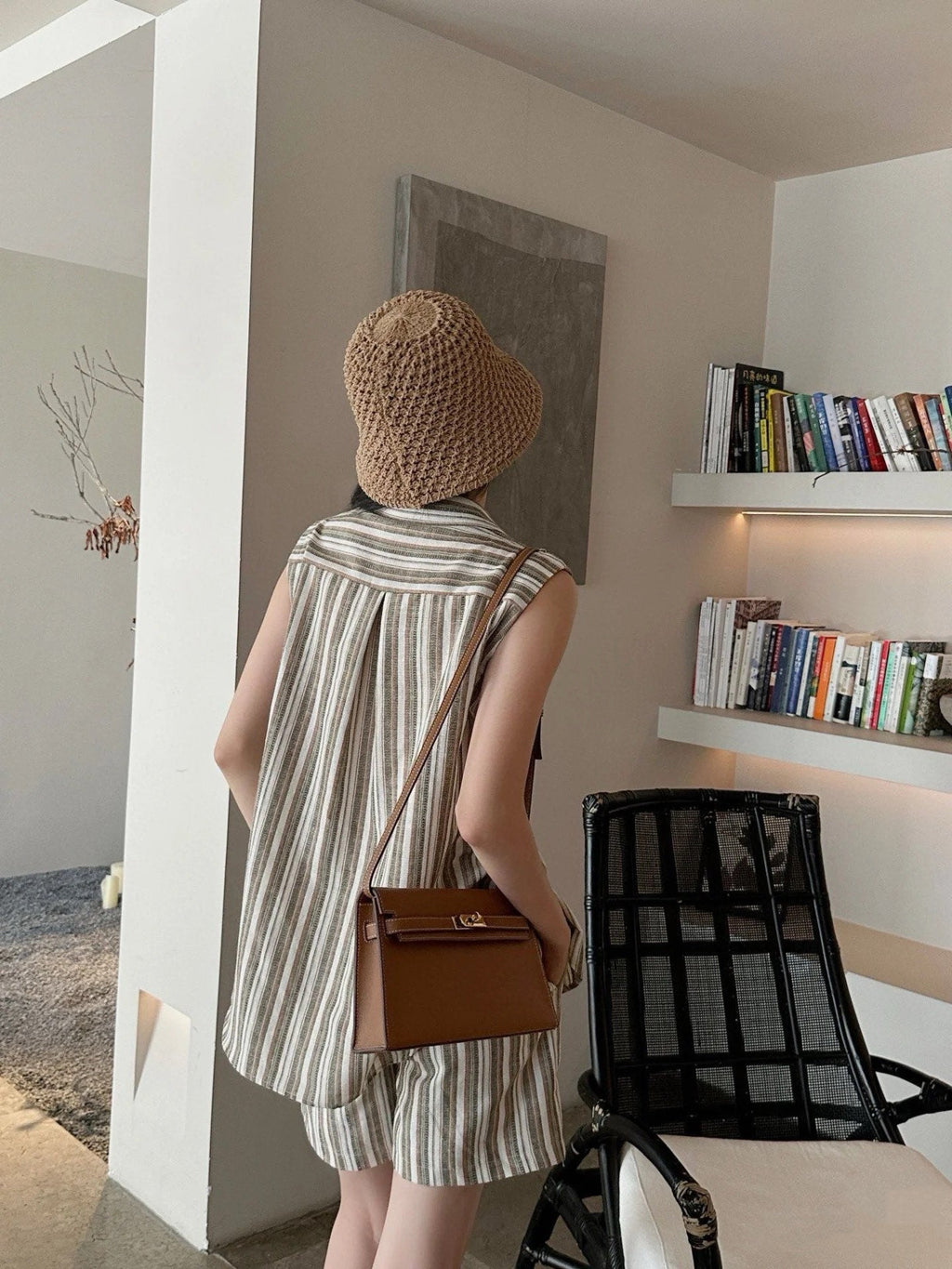 Kelly Elan 25 Top-Grain Leather Goat-Pattern Underarm Baguette Bag – Gold Buckle, Coffee Brown, 25×6.5×15cm