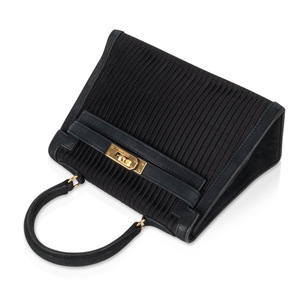 👜Kelly 20 Mini Vintage Bag Black Pleated Silk Suede Trim Gold Hardware