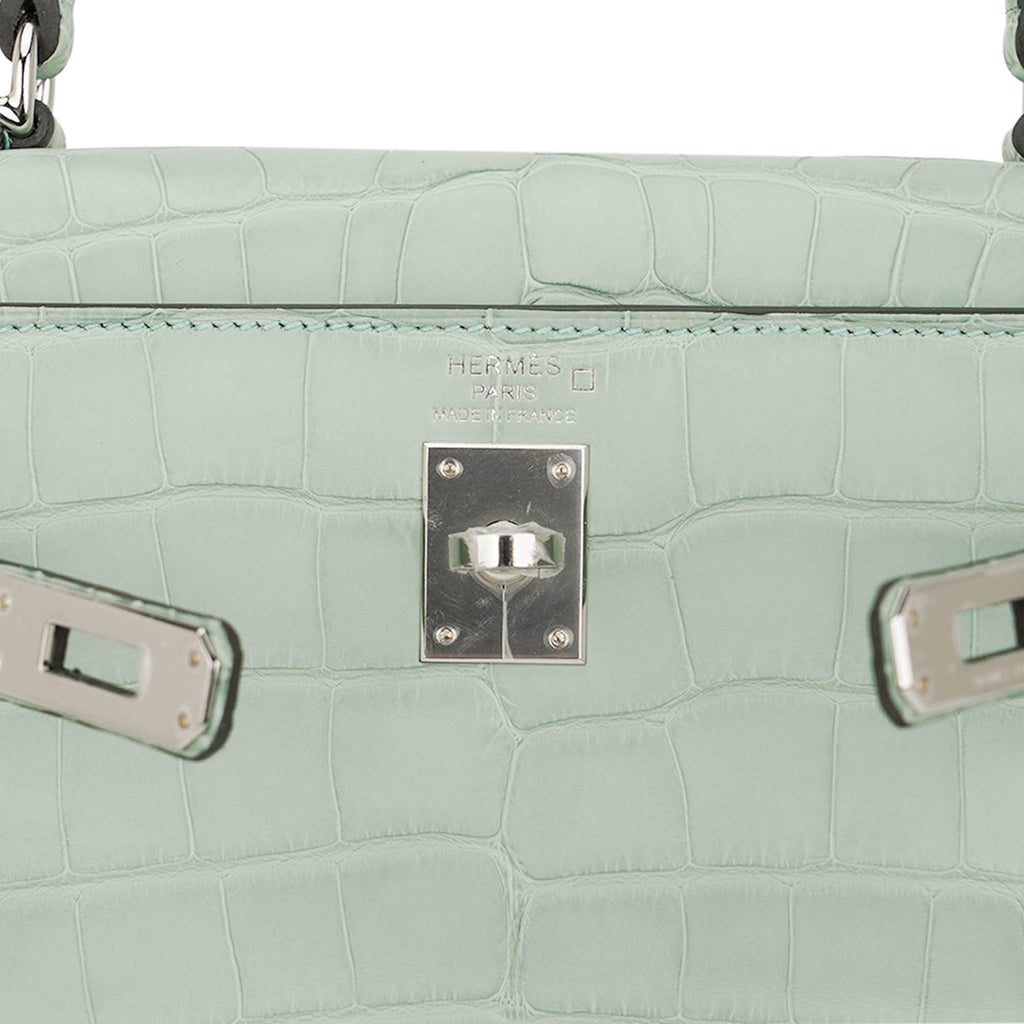 👜Kelly 25 Retourne Bag Vert d’Eau Matte Alligator with Palladium Hardware