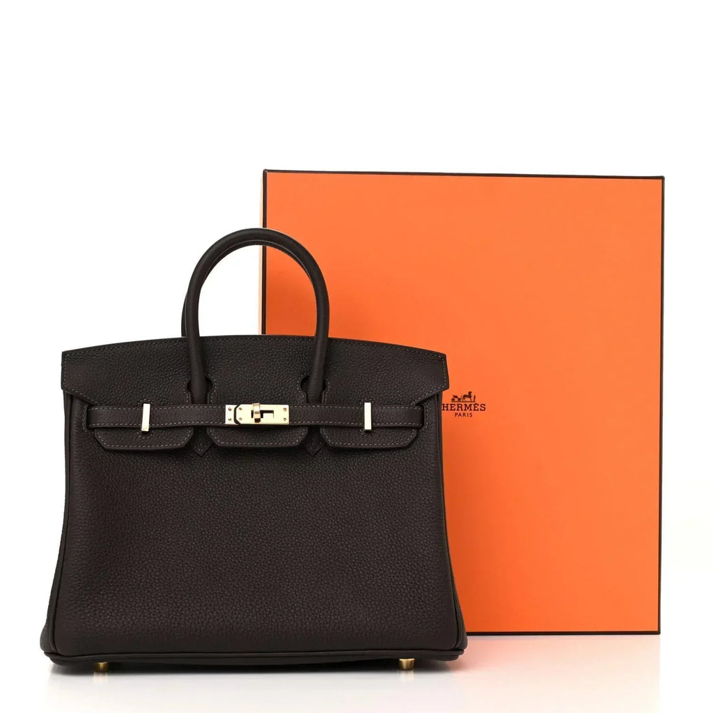 👜Birkin 25 Togo handbag is made of extremely soft calfskin