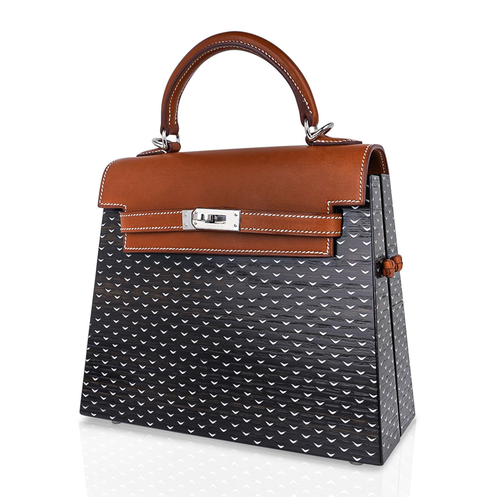 👜Limited Edition Kellywood 22 Bag Oak Bog, Barenia Leather, & Aluminum Inlay with Palladium Hardware