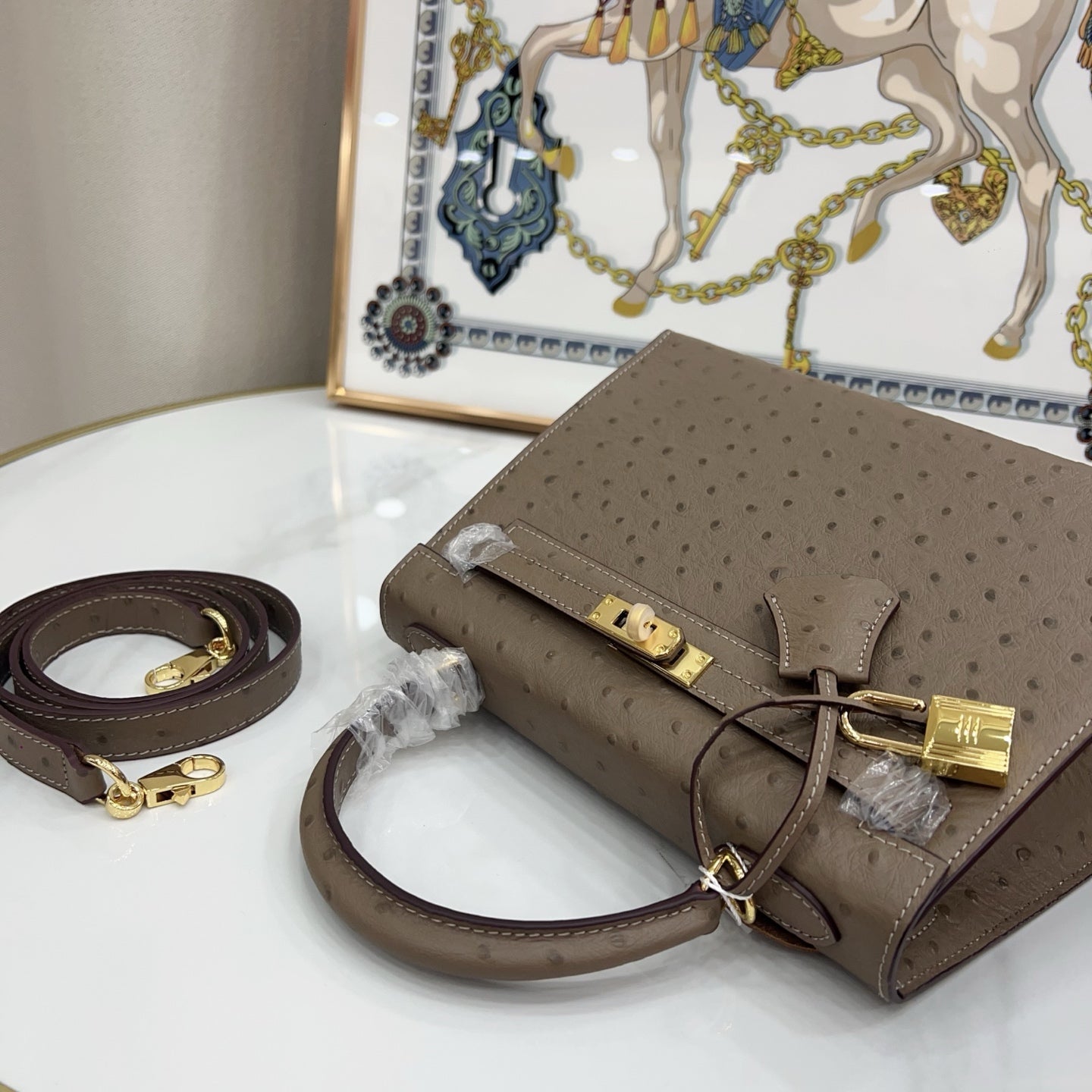 Hermès Kelly Sellier 25 Ostrich Etoupe Gold Hardware