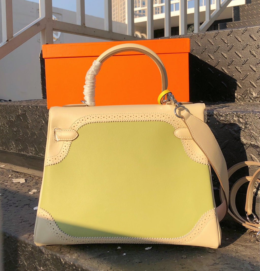 Kelly Sellier Ghillies 28cm Craie & Vert Pomme Barenia Leather Palladium Hardware Women Handbag