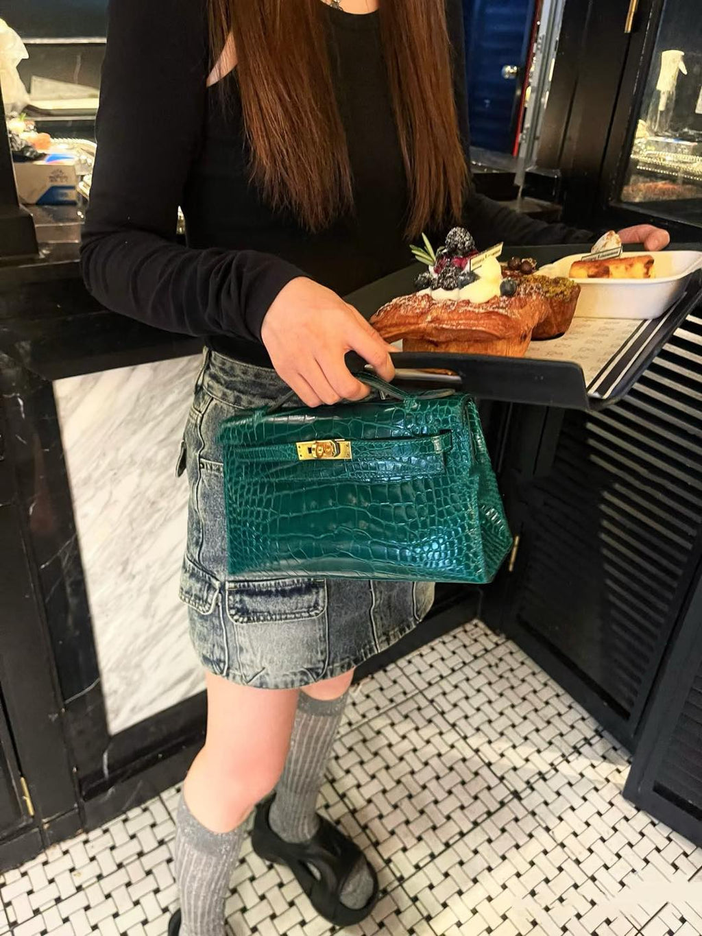 Kelly Pochette Vert Emeraude Shiny Niloticus Crocodile Leather Gold Hardware Women Clutch Bag