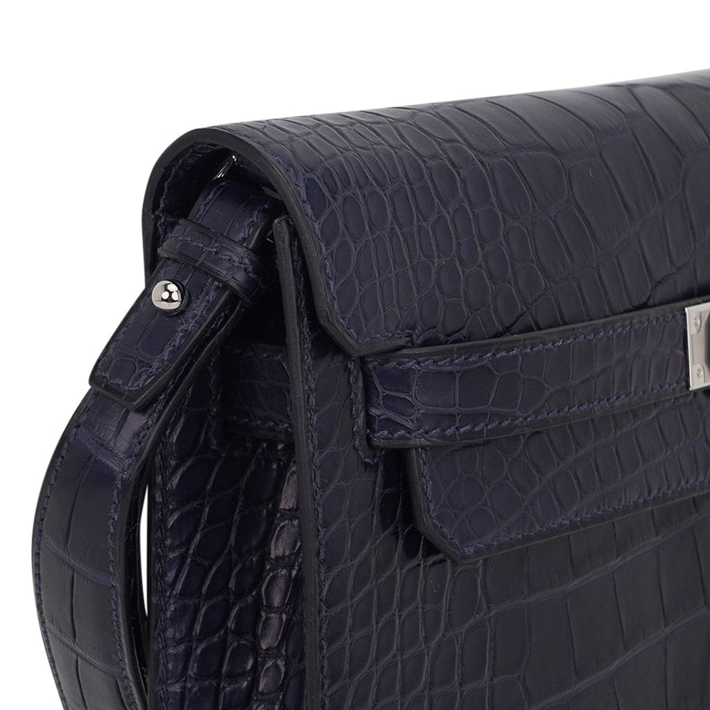👜Kelly Depeches 25 Pouch Blue Indigo Matte Alligator with Palladium Hardware