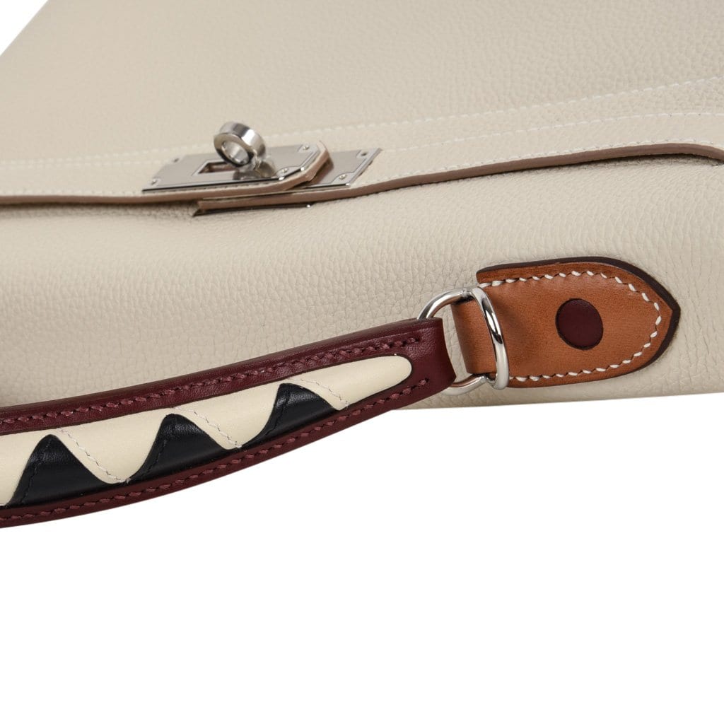 👜Limited Edition Kelly 32 Retourne Bag Au Galop Craie Togo Leather with Palladium Hardware