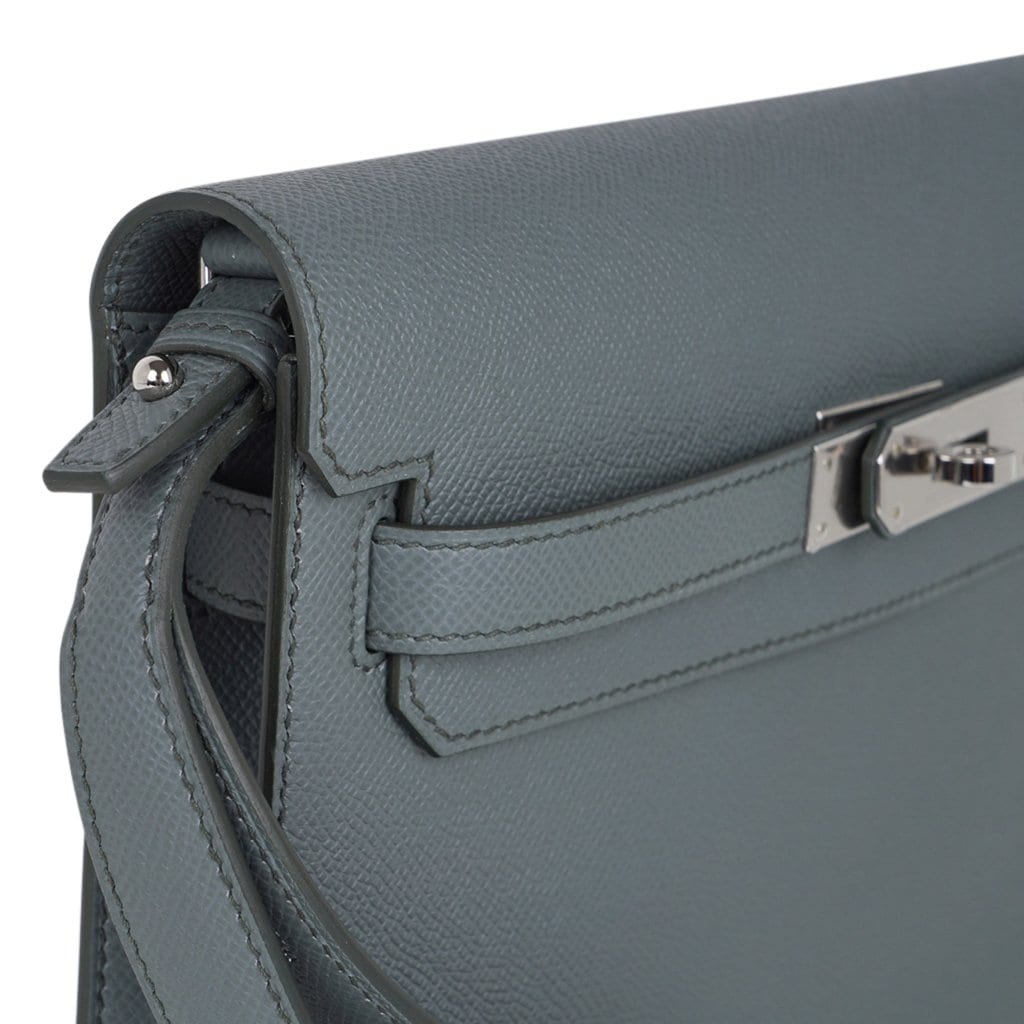 👜Kelly Depeches 25 Pouch Vert Amande Epsom Palladium Hardware New