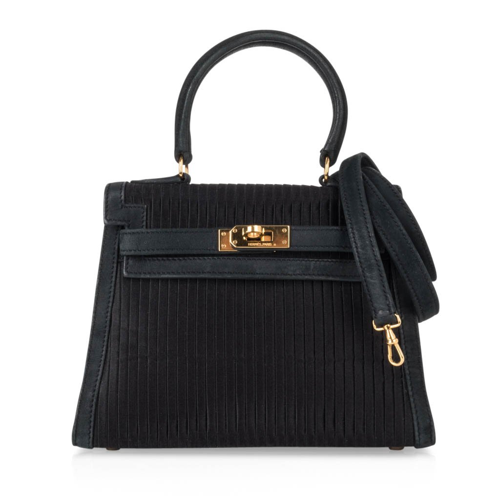 👜Kelly 20 Mini Vintage Bag Black Pleated Silk Suede Trim Gold Hardware