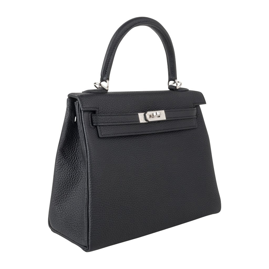 👜Kelly 25 Bag Black Togo Palladium Hardware (Retourne)