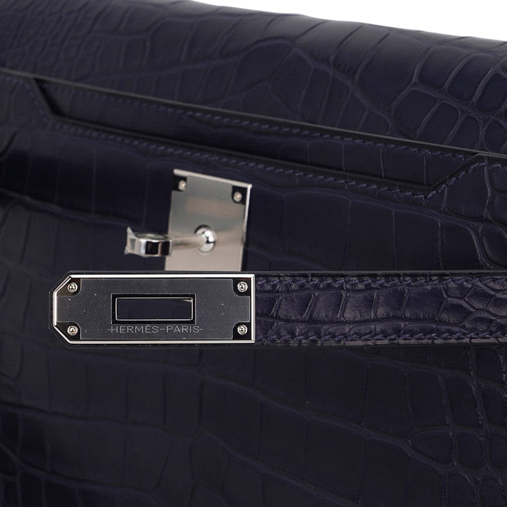 👜Kelly Depeches 25 Pouch Blue Indigo Matte Alligator with Palladium Hardware