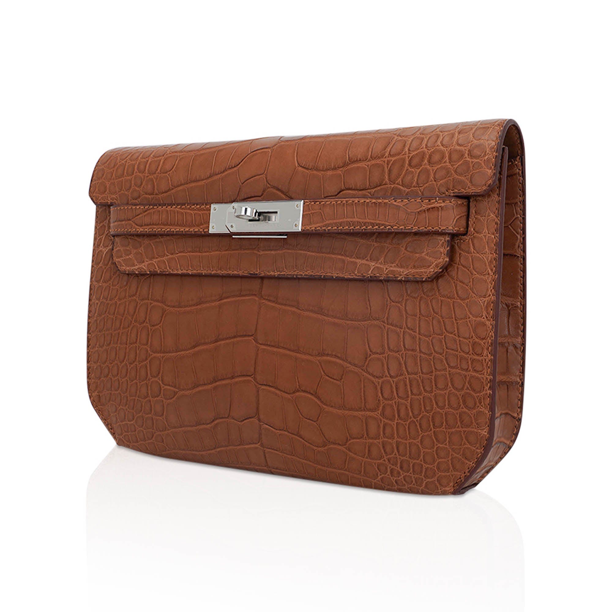 👜Kelly Depeches 25 Pouch Matte Gold Alligator with Palladium Hardware