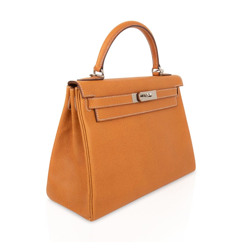 👜Kelly 28 Bag Gold Peau Porc Leather with Palladium Hardware